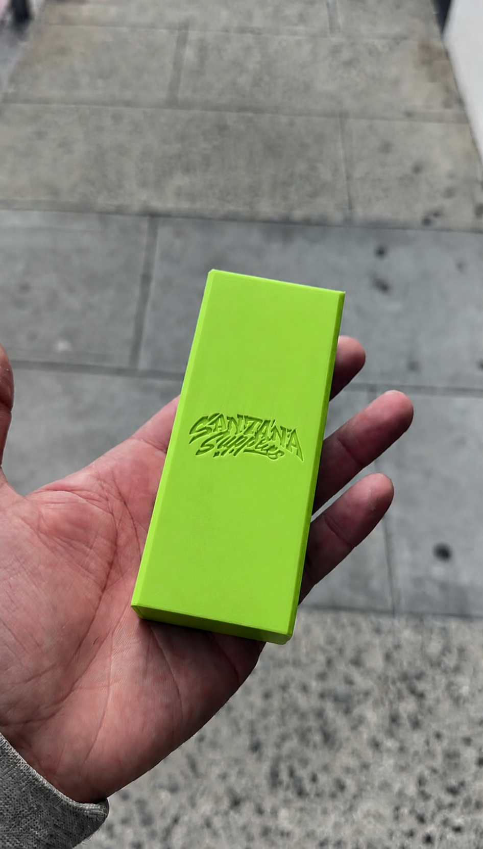 Santana Razer Blade Dispenser Pro
